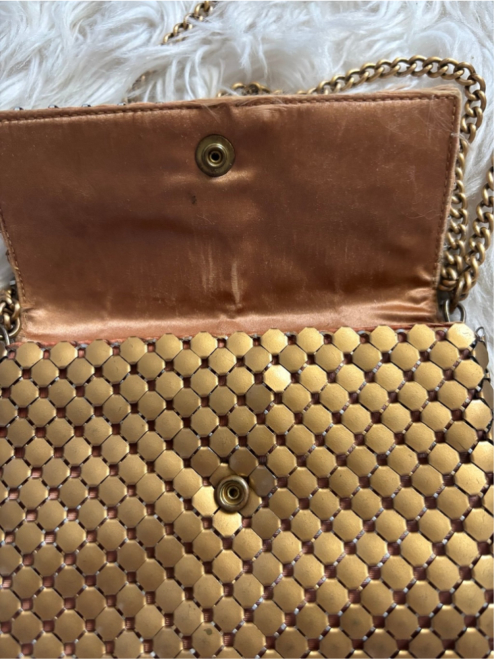 WHITING & DAVIS vintage Brassy Gold Metal Shoulder Bag - Picture 4 of 9